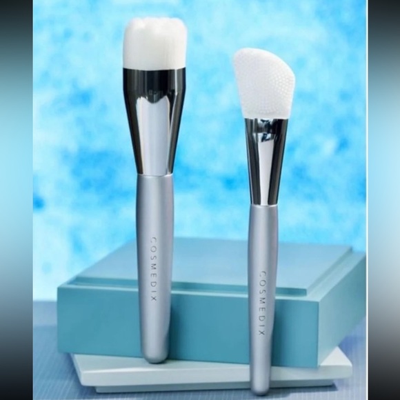 Byroe New York Golden Carrot 🥕 Overnight Relief Mask and Cosmedix brush duo NEW - Picture 9 of 11